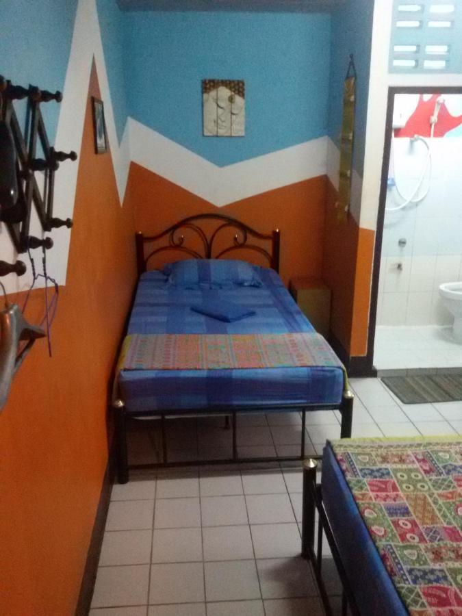 Vida Guesthouse Csiangmaj Kültér fotó