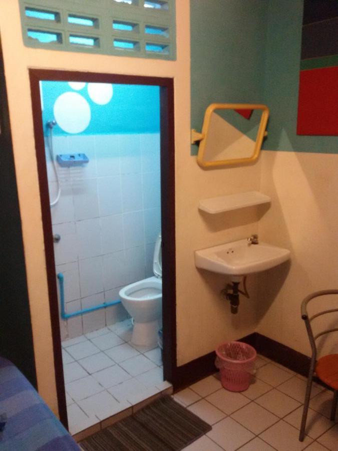 Vida Guesthouse Csiangmaj Kültér fotó